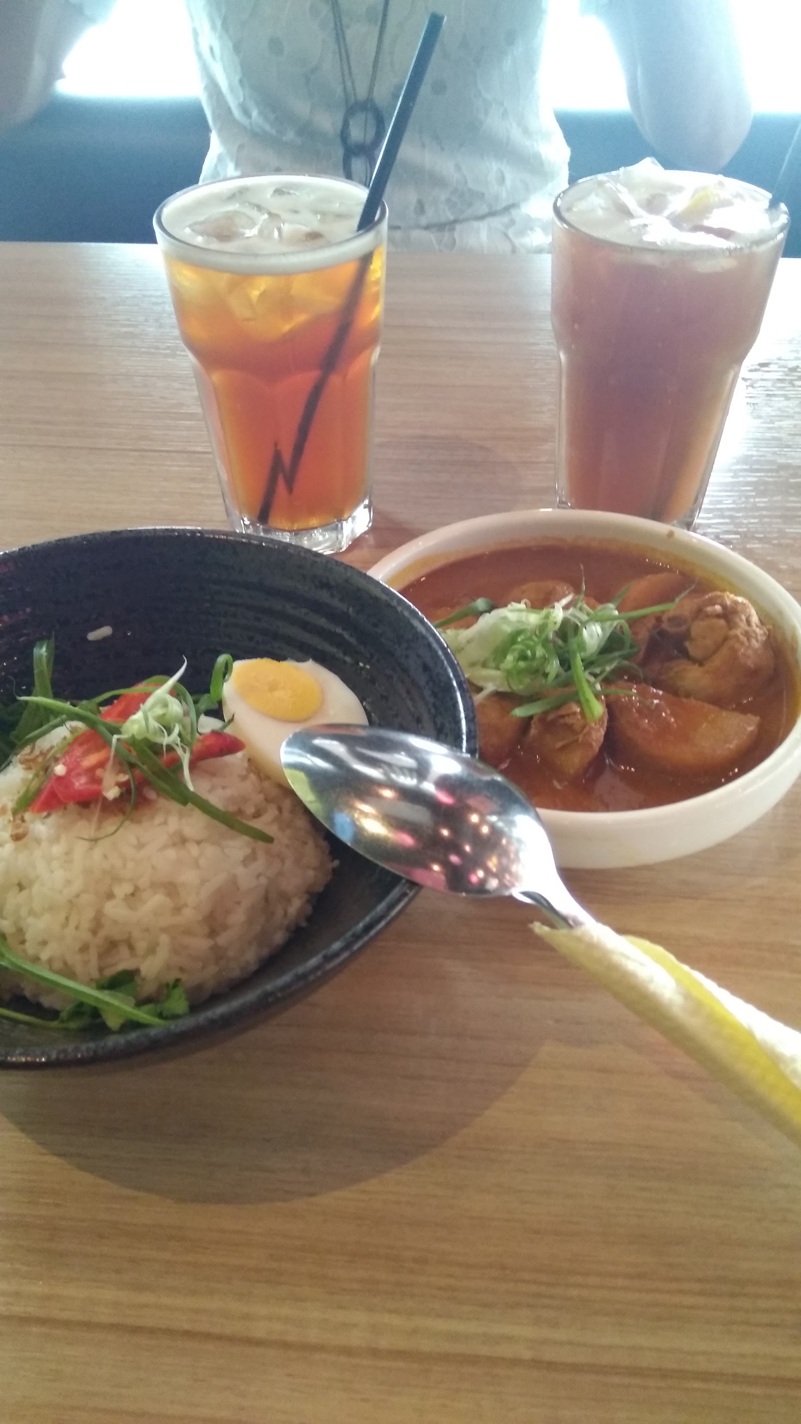 Signature Curry Chicken Rice